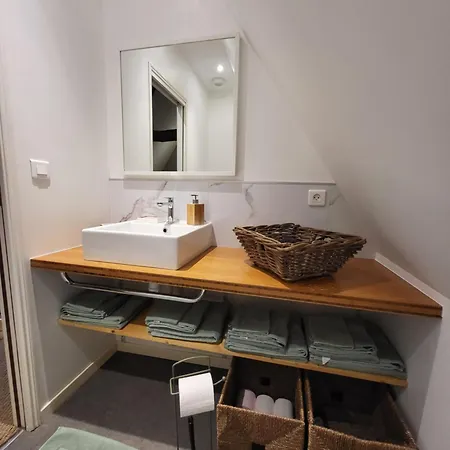 Au Chemin Du Paradis De 10 Personnes 4 Etoiles