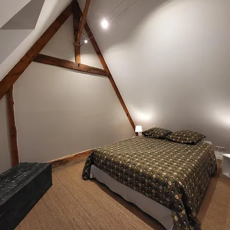 Au Chemin Du Paradis De 10 Personnes 4 Etoiles